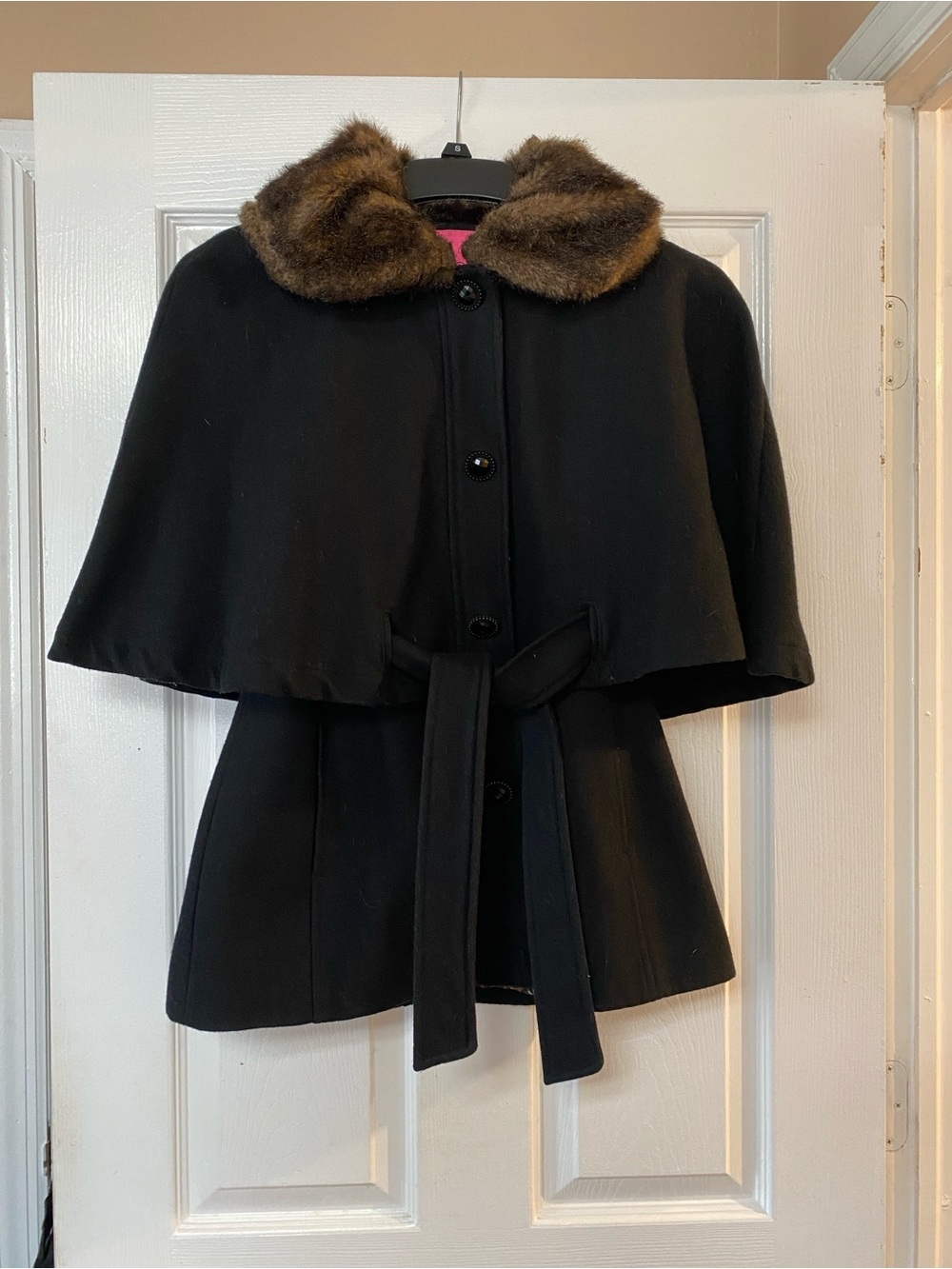 VTG Y2k Betsey Johnson Faux Fur Collar Black Wool Cape Coat Jacket